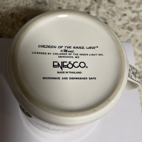 Maid of honor mug with 3D people and heart - Picture 5 of 5